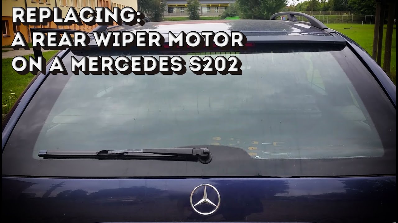 [Car DIY] Replacing a rear wiper motor on a mercedes c class