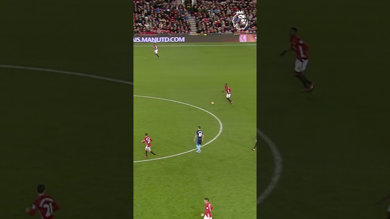 De Gea ➡️ Pogba ➡️ Zlatan ➡️ Martial