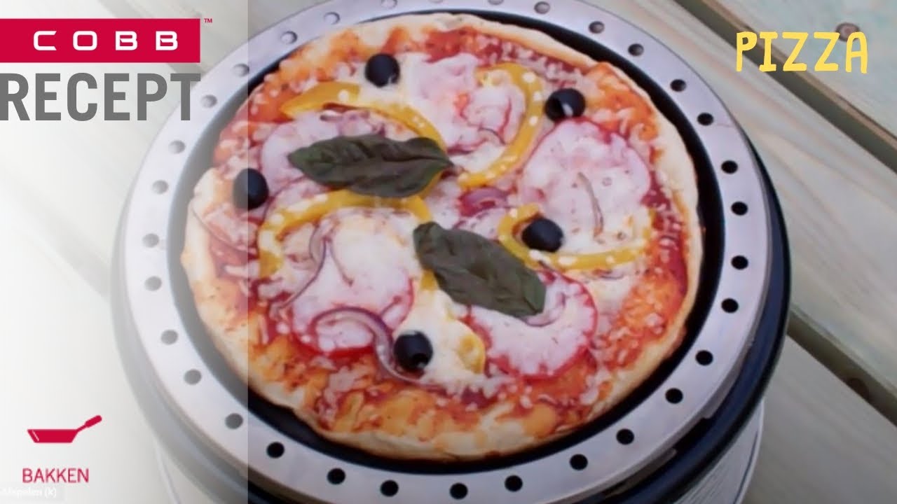 Pizza bakken op de COBB ( PizzaOven )