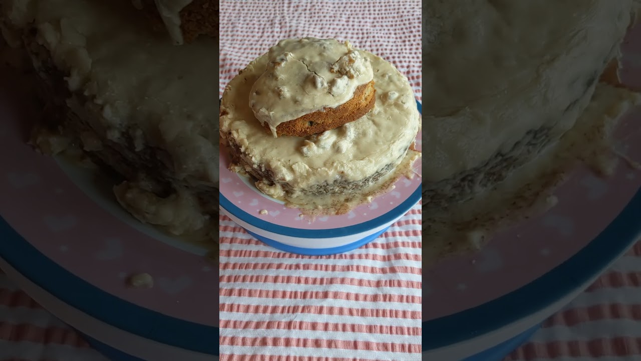 homemade coffee and walnut cake #cake #coffeecake #baking #bakinglove #bakinggoods