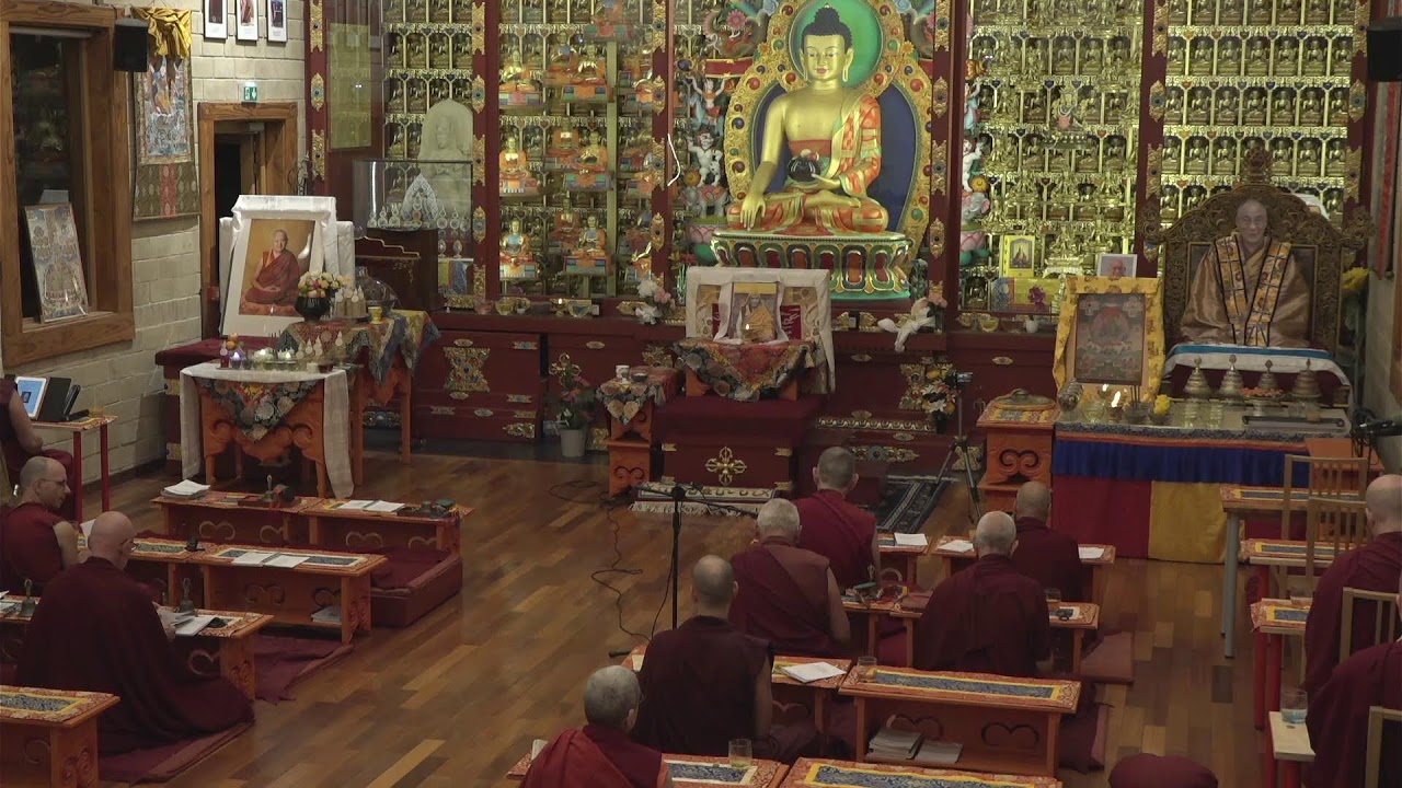 Tara Puja for Ganden Trisur Rinpoche Lobsang Tenzin