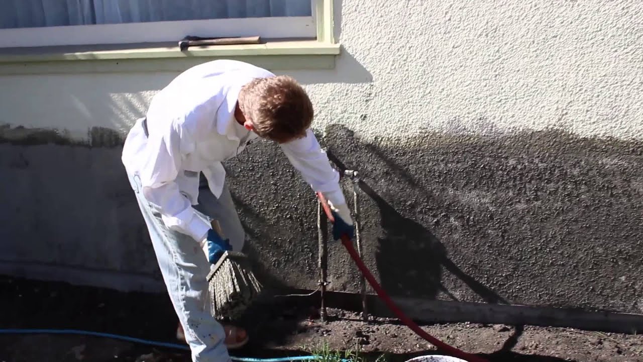 How to dash a stucco finish with a Dash Brush