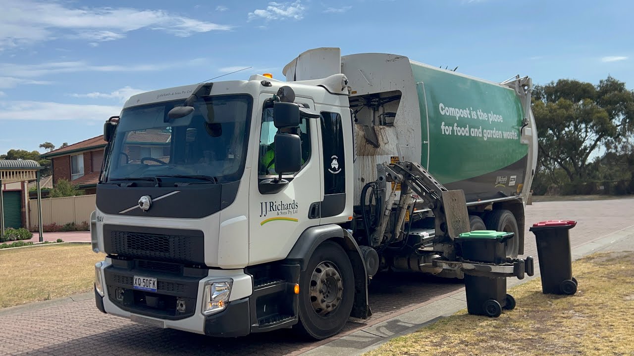 Melton green waste 19AM & 19AV