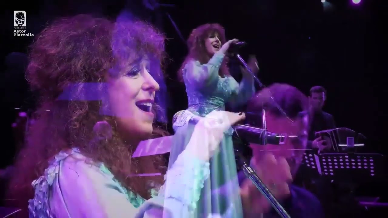 Julia Zenko │Yo soy María