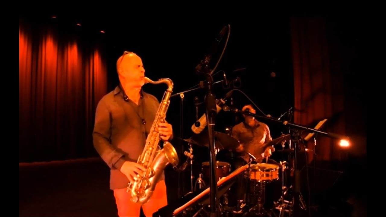 Mundo Trio , Yo Vengo a Ofrecer mi Corazón ( Fito Páez )