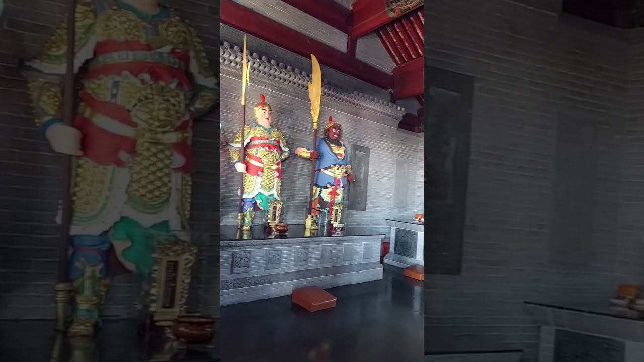 Beishan Park, Jilin — A Temple Walk | 吉林北山公园——寺庙漫步