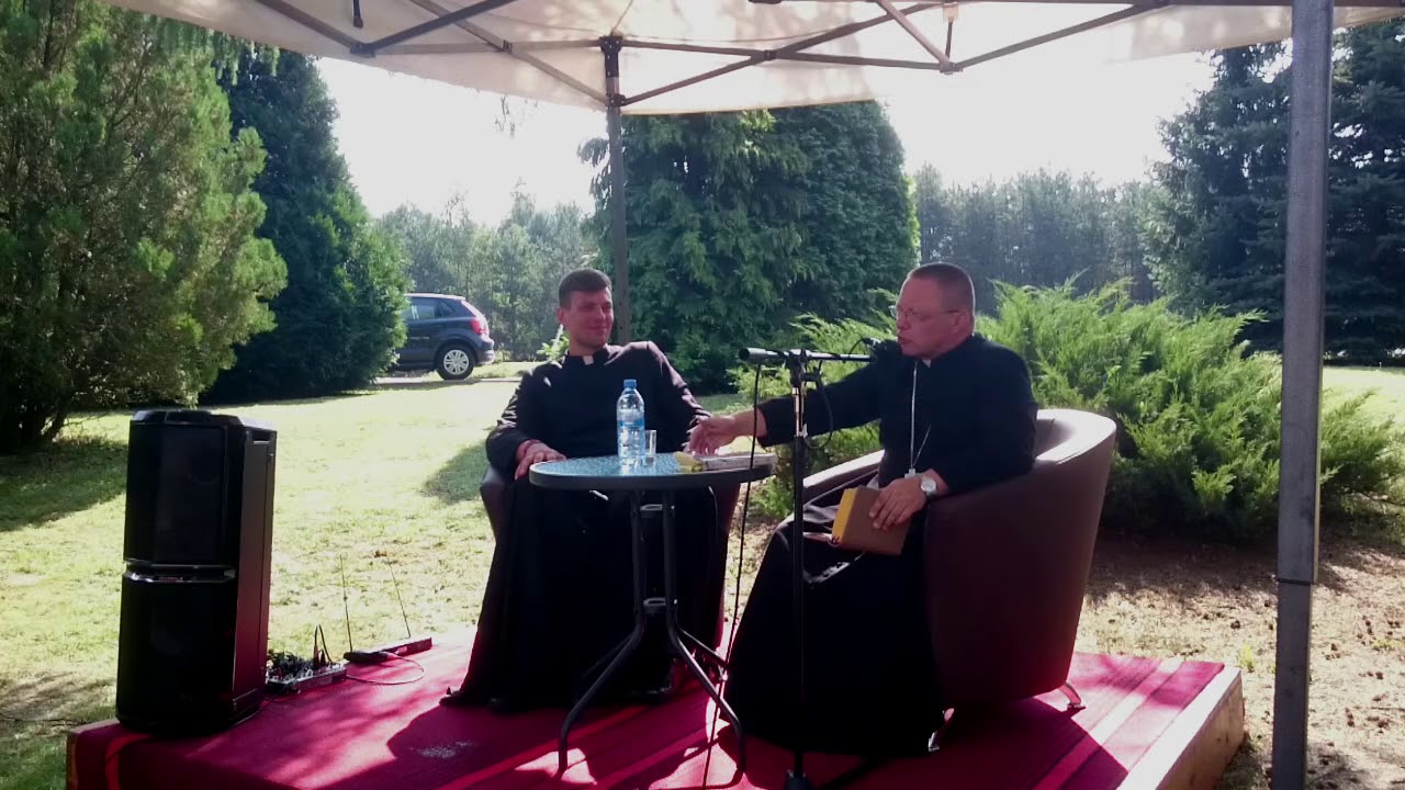 Krew Chrystusa, kt&oacute;ra pokonuje wszelkie mury - Abp Grzegorz Ryś