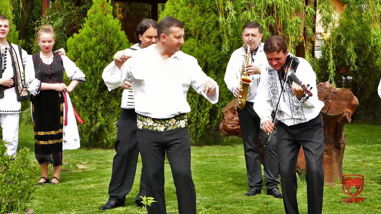 Calin Crisan - De copil m-a invatat mosu` [NOU 2015]
