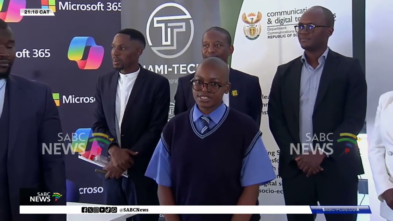 Govt moves to close digital divide in SA schools