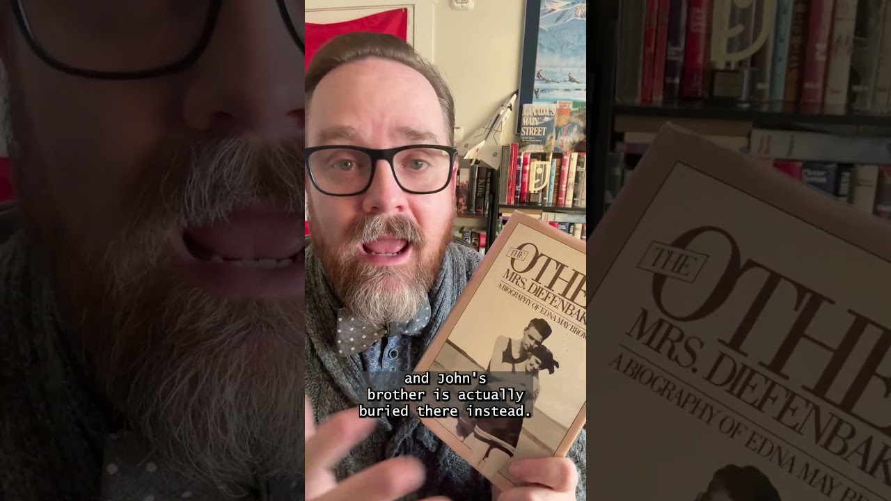 Рецензия на книгу: «Другая миссис Дифенбейкер»