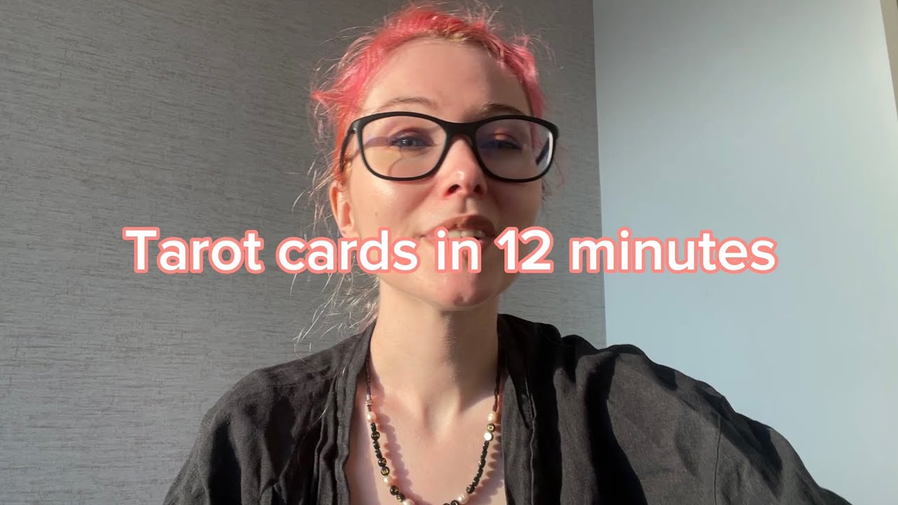 Tarot cards for beginners: the system of a tarot deck explained