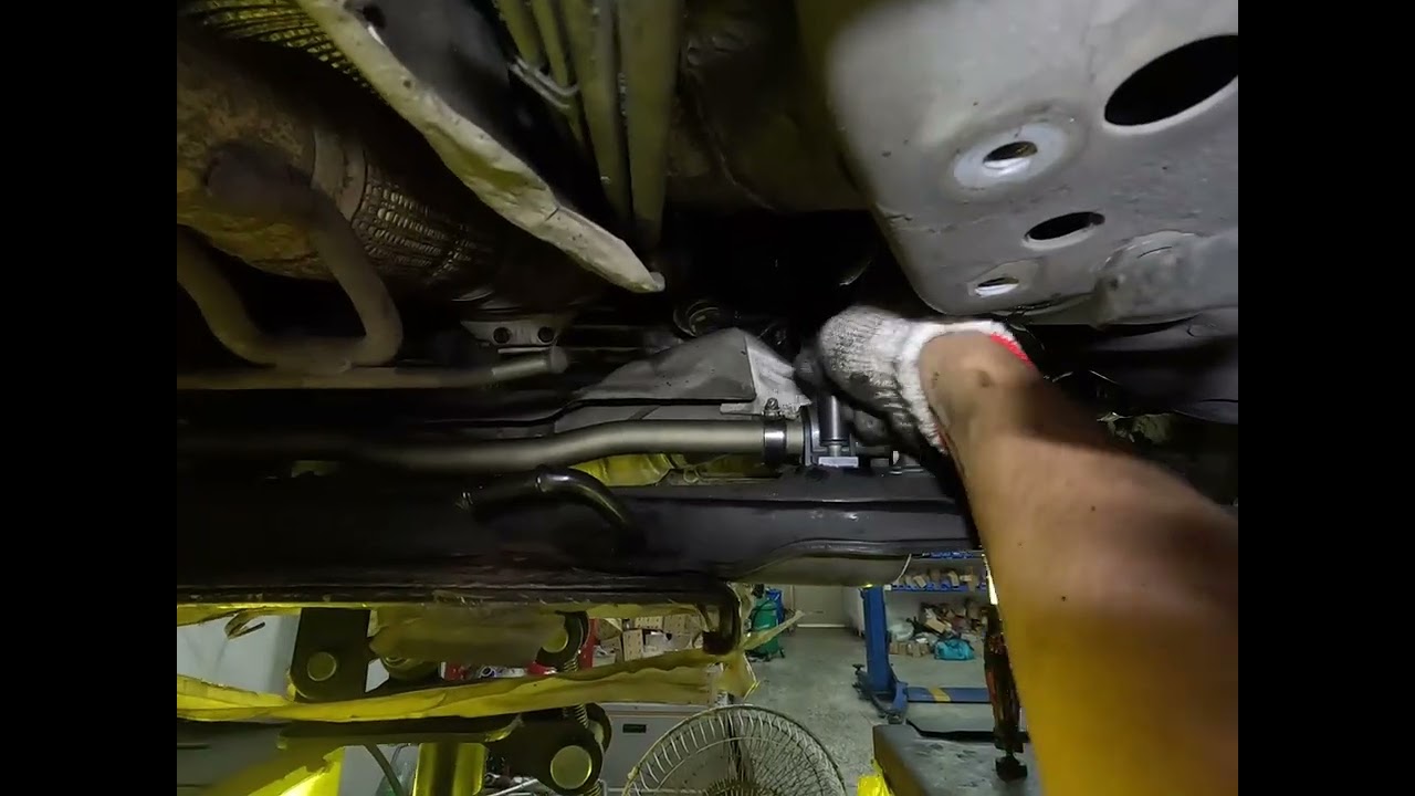 VOLVO 2004~12 V50 SPR前下防傾桿Φ 26 （柴油）（FS-V0004-1）