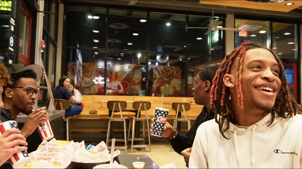 I DO MY FIRST MUKBANG!!!