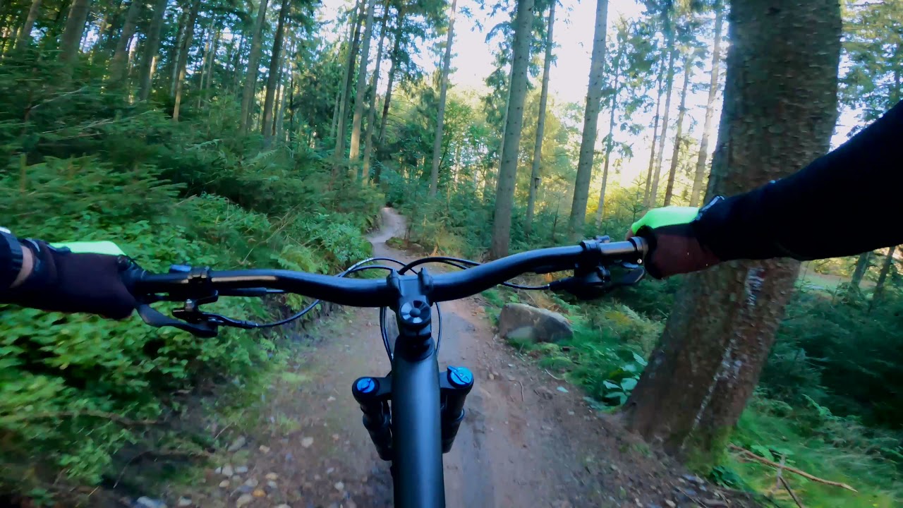 kask rowerowy system MIPS