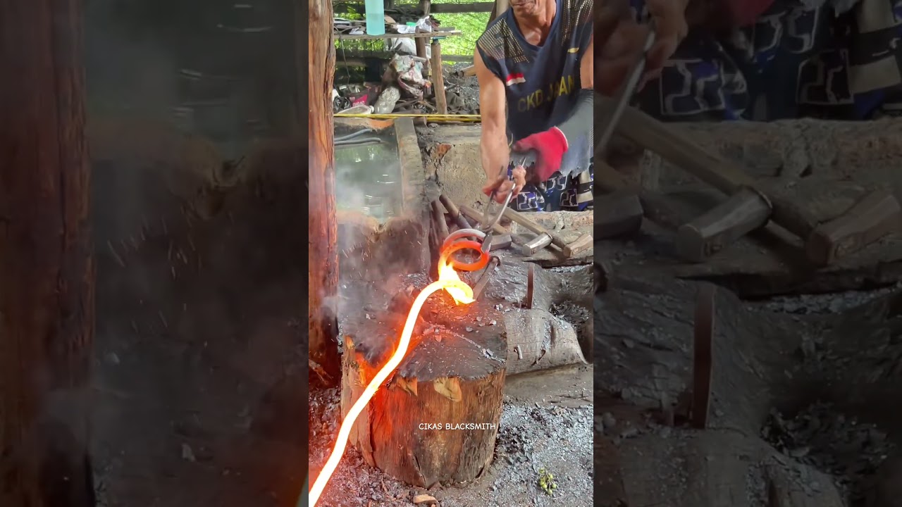 Amazing work, pulling coiled steel into a farming tool #blacksmith #metalwork #handmade