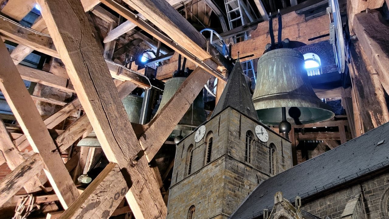 Uelsen (D-NOH), evang. ref. Kirche, Einzel- & Vollgeläut