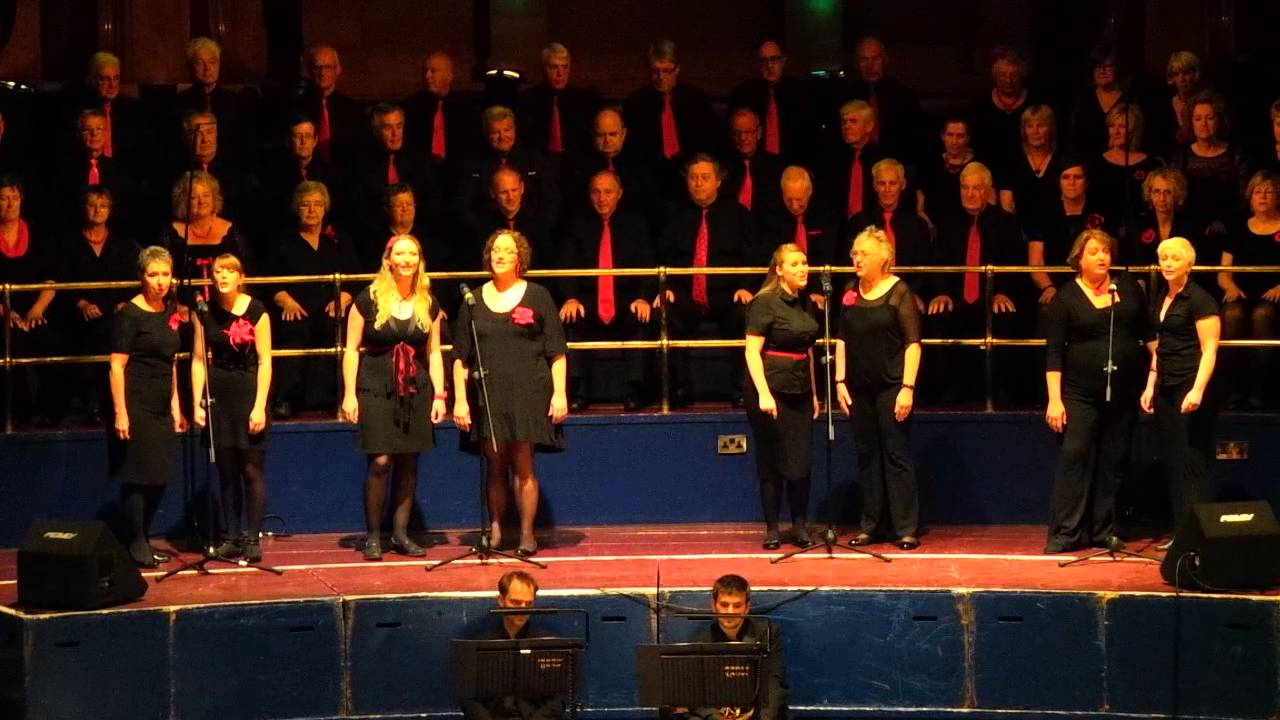 Inspiration Choir Leeds: Ensemble performs 'Thank You for Being A Friend' from 'The Golden Girls;