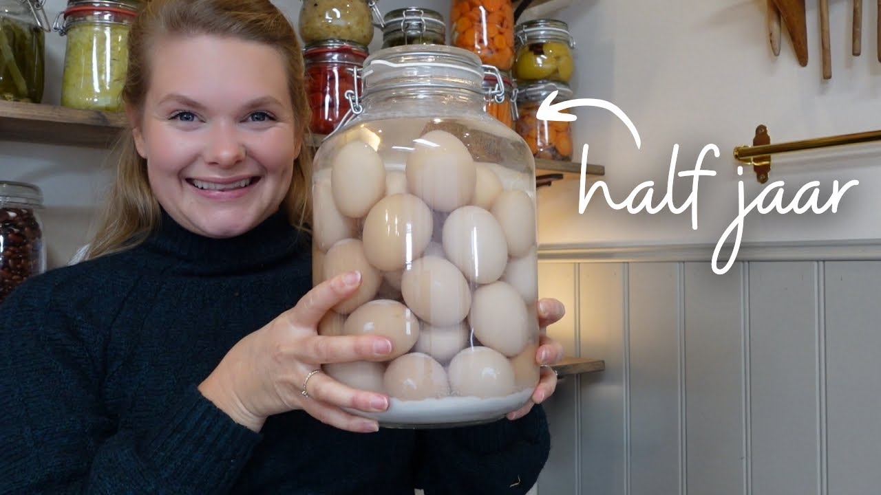 Eieren SUPER lang bewaren in water & kalk! Hoe ik in de winter nog eigen verse eitjes eet :-)