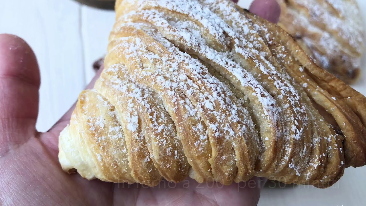 Sfogliatelle con pasta sfoglia pronta