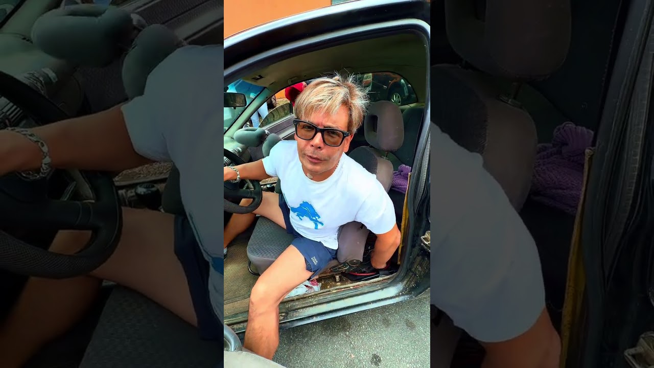 Carro velho para vender tem de ser raiz, veja um rolinho aí. Corsa na troca de um peugeot.