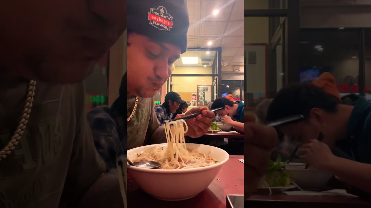 Tragando 😂 #eating #asianfood #food #comiendo