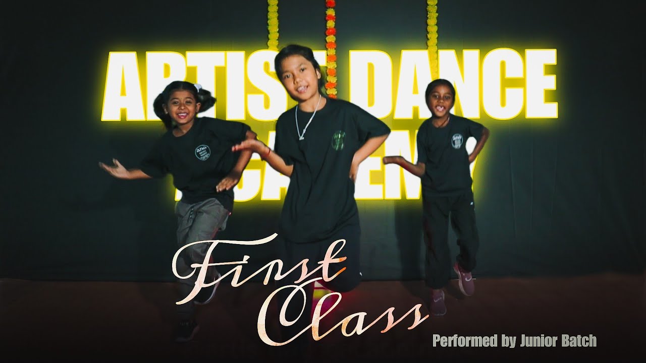 First Class by our Junior batch #dance #dancers #firstclass #bollywood 