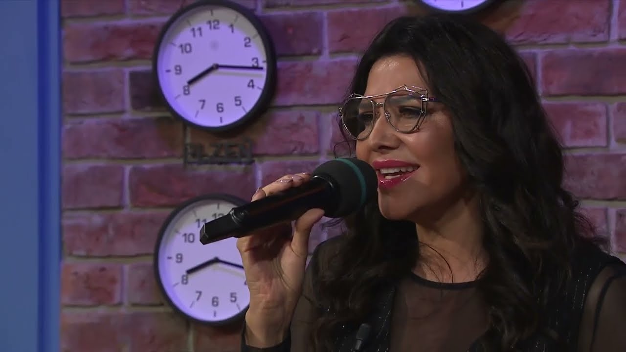 Ilona Csáková zpívá novinku Afrodiziaka 💕I Snídaně I Nova