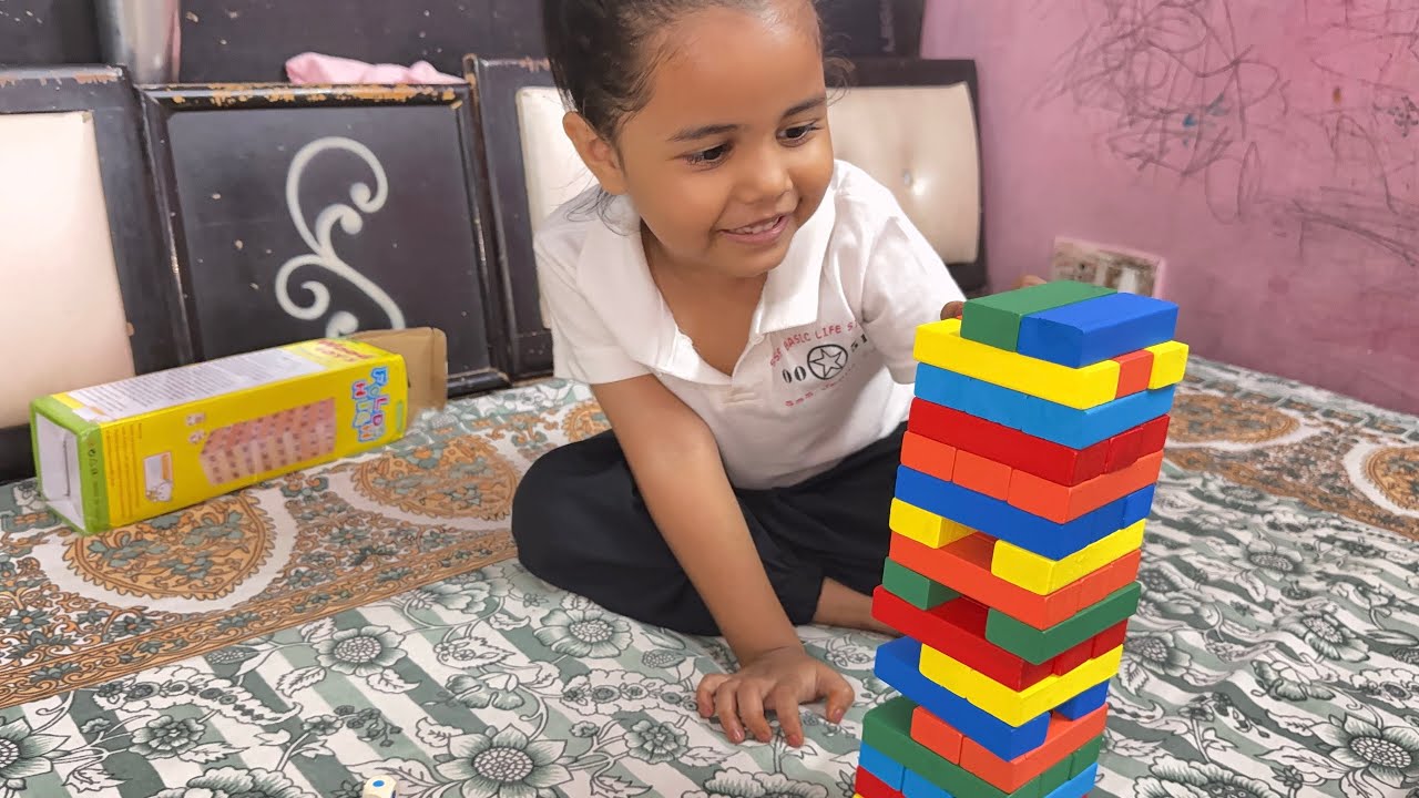 Darshika Ne Khela Mamma-PaPa Ke Sath Bahut Majedar Game❤️🩷💙😝||@Darshika and Mamma vlogs @Darshikaandmamma