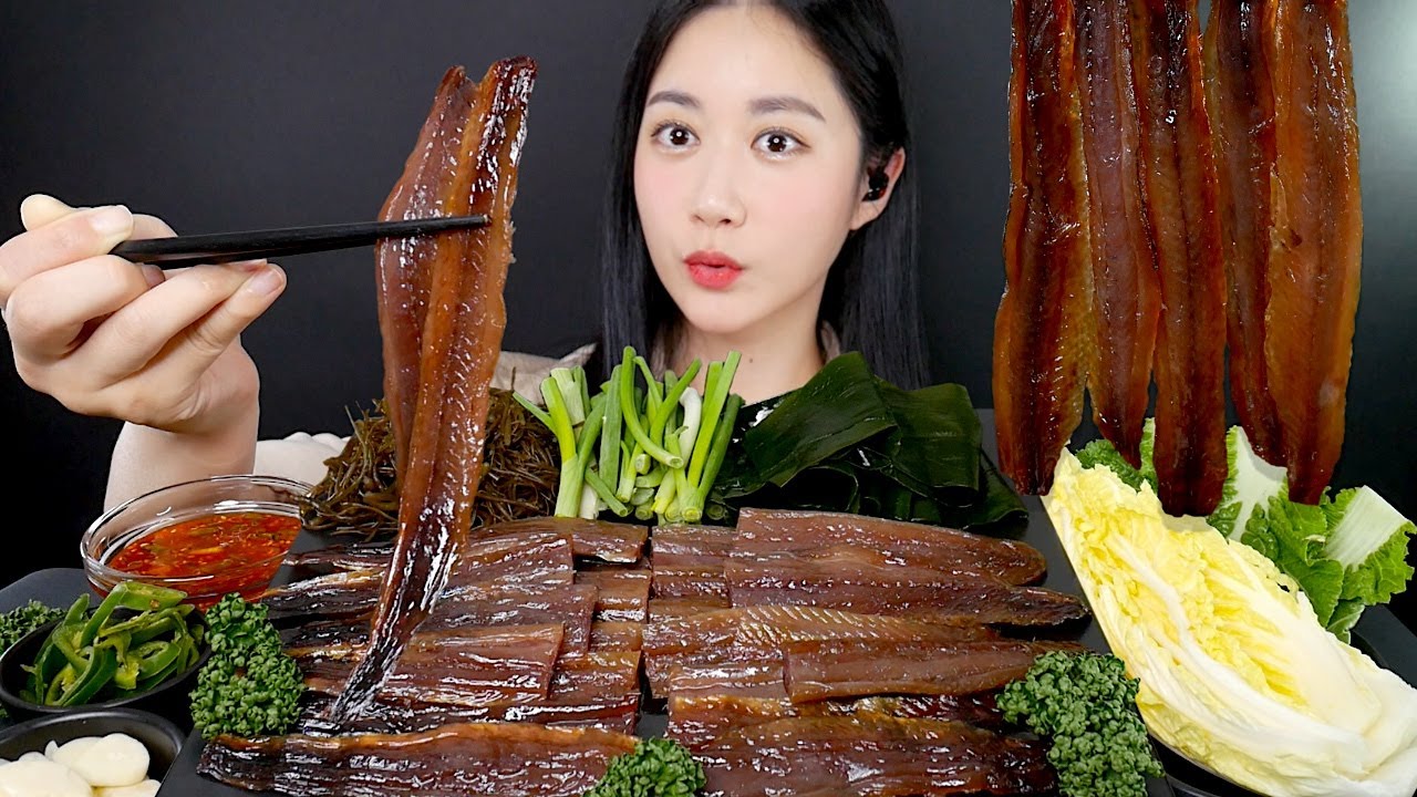 МУКБАНГ Гвамеги | Полусушеная Сельдь | Real Sound MUKBANG | ASMR | EATING SOUND