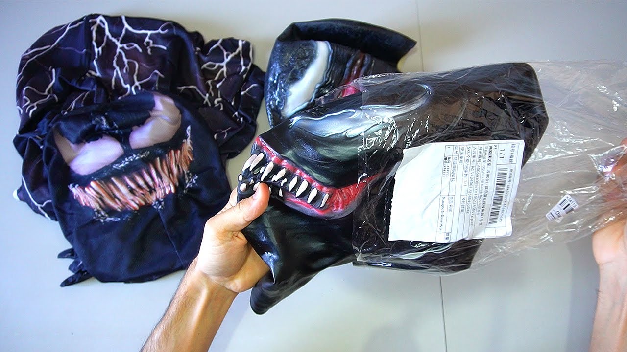 Unboxing Venom Costume (Suit, Masks)