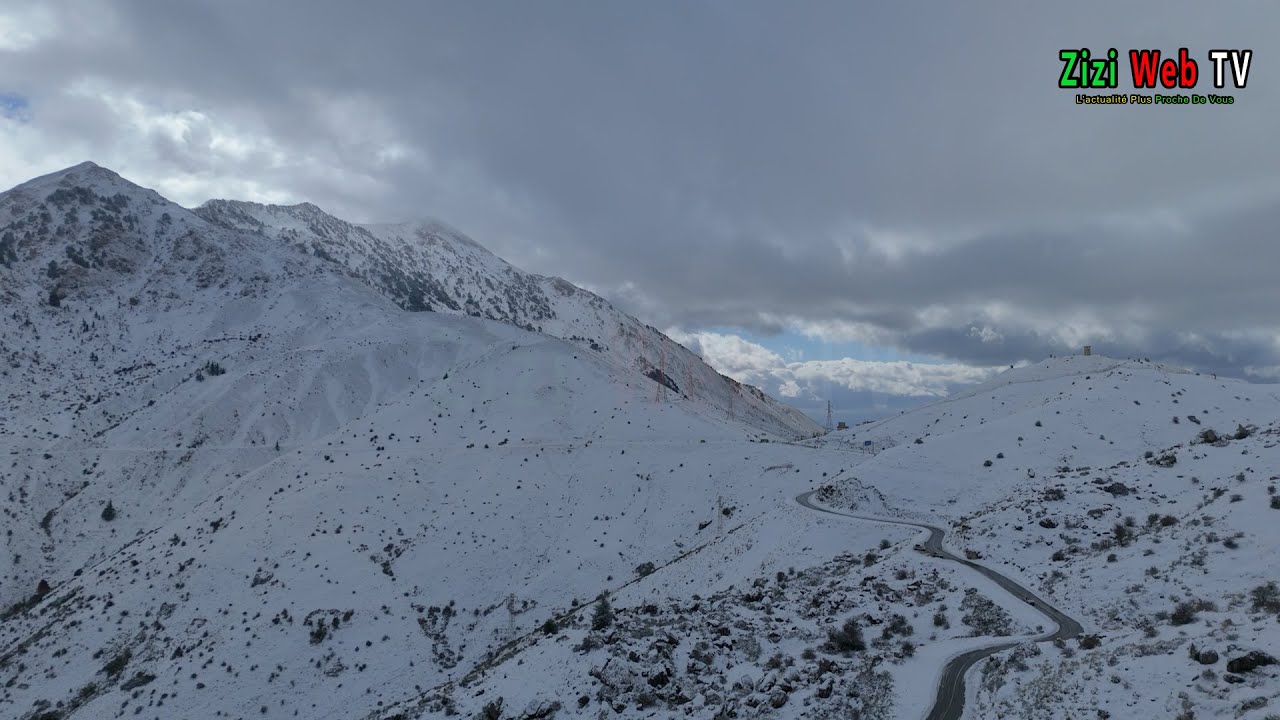 Le Djurdjura Sous La Neige Vue Du Ciel …