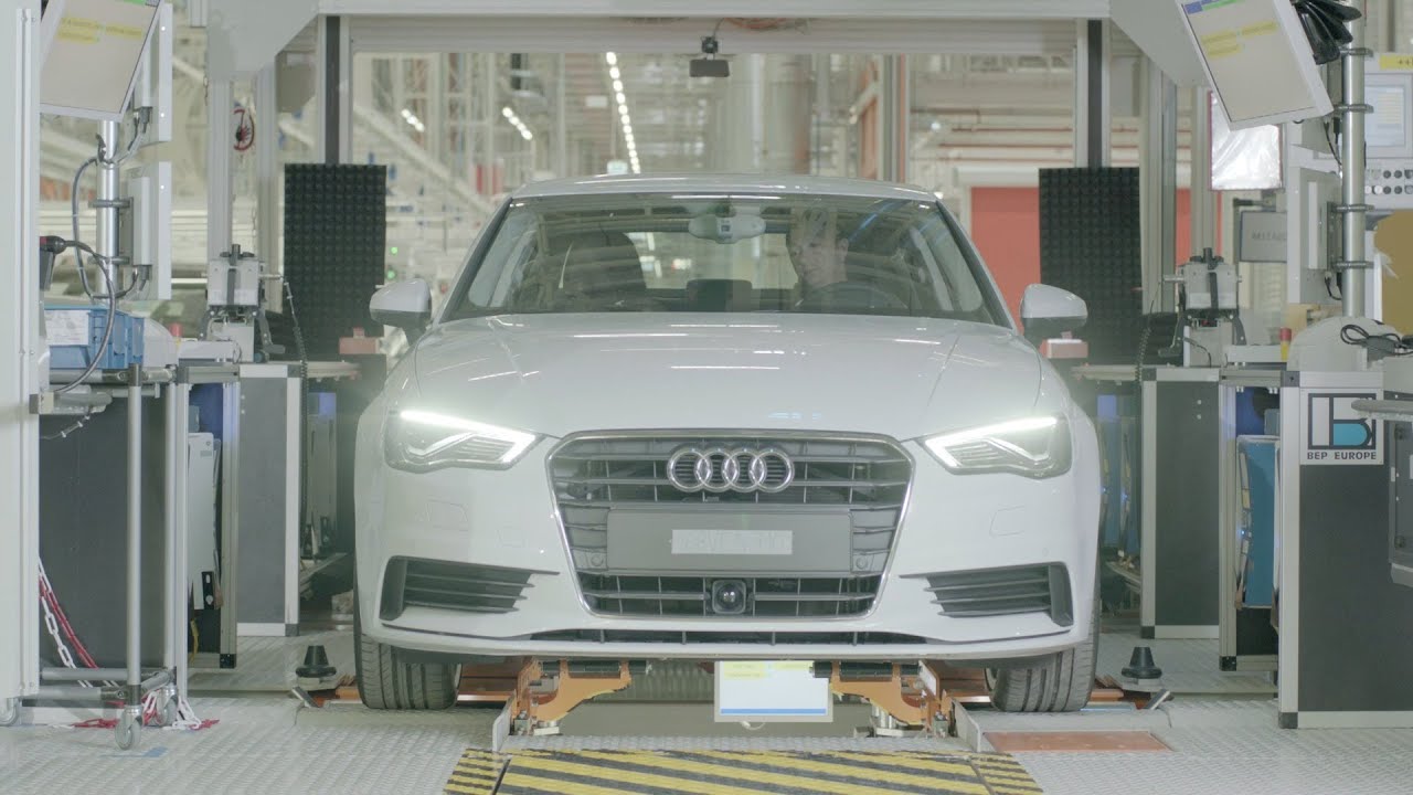 Audi A3 Sedan (8V) - Production Line