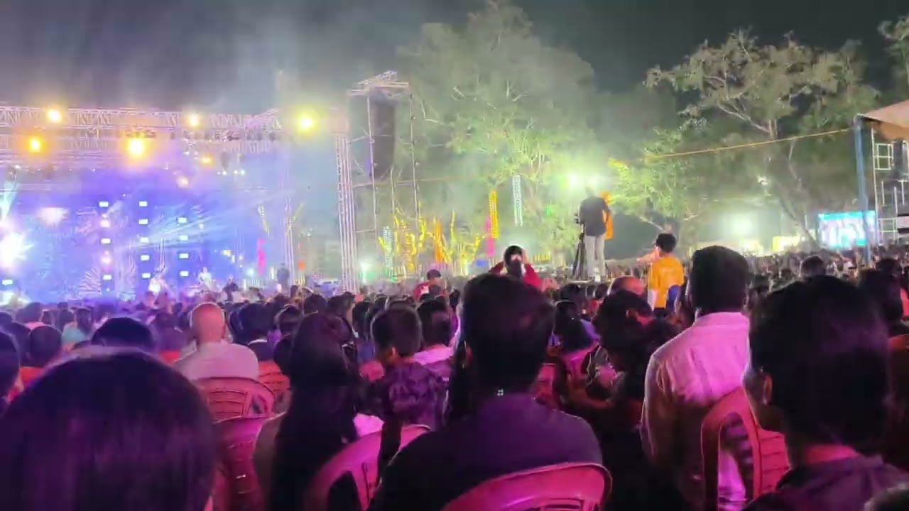 | ചിനക്കത്തൂരിലെ പാലപ്പുറം ദേശോത്സത്തിൽ KS ഹരിശങ്കറിൻ്റെ Live concert and enjoy 🎉🎉🥳🥳💥💥🔥🔥💯💯|