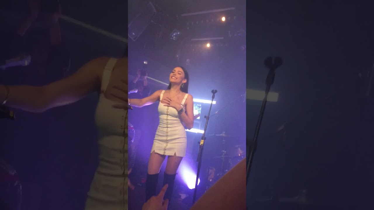 madison beer - teenager in love ( live in Bitterzoet, amsterdam )