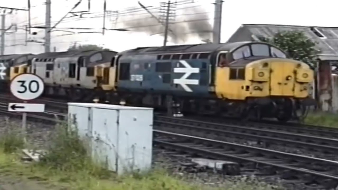 Triple Headed Class 37’s Thrash! | Iron Ore & Coal workings 1990 #trains #railway