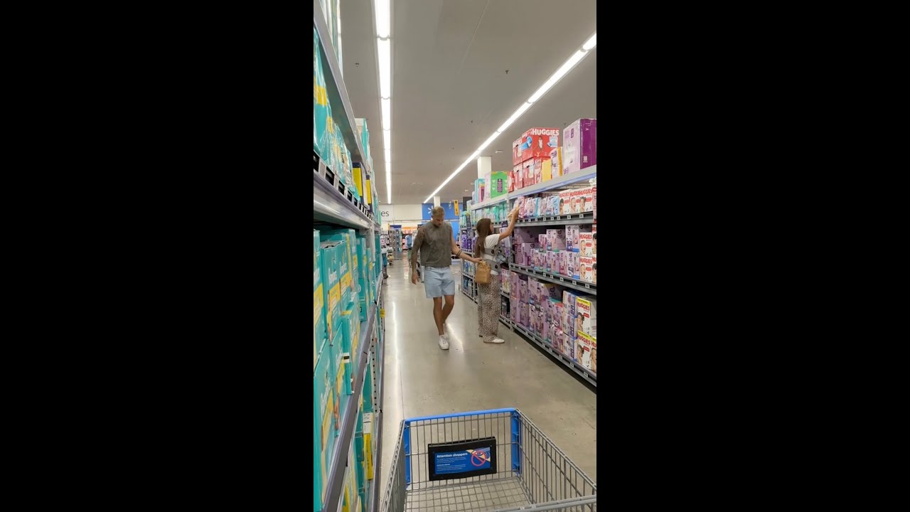 Struggling single mother gets unexpected blessing ❤️