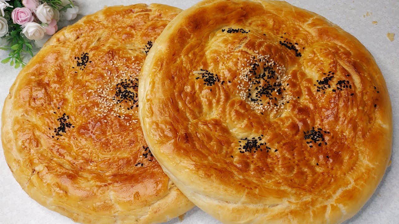 Узбекские Лепёшки с Луком в духовке как в Тандыре! ВСЕ БЕЗ УМА от них!/Piyozli non/patir non/