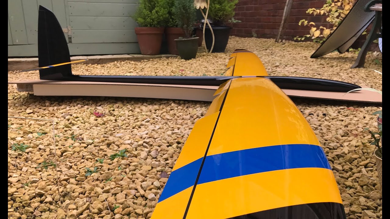 Baudis Skywalker 3.8m moulded RC glider unboxing