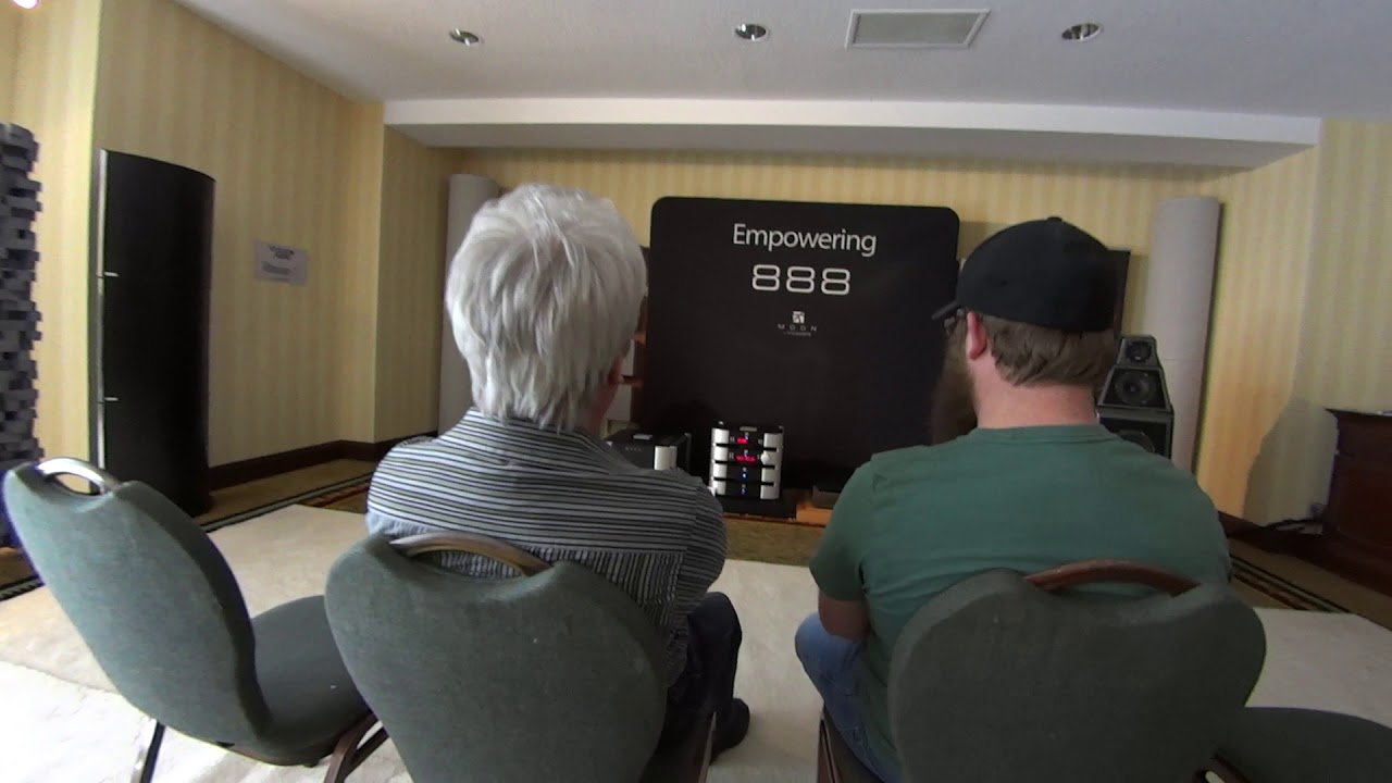 Salon Audio Montréal Audio Fest 2018 - Wilson Alexia 2 - Simaudio Moon 888