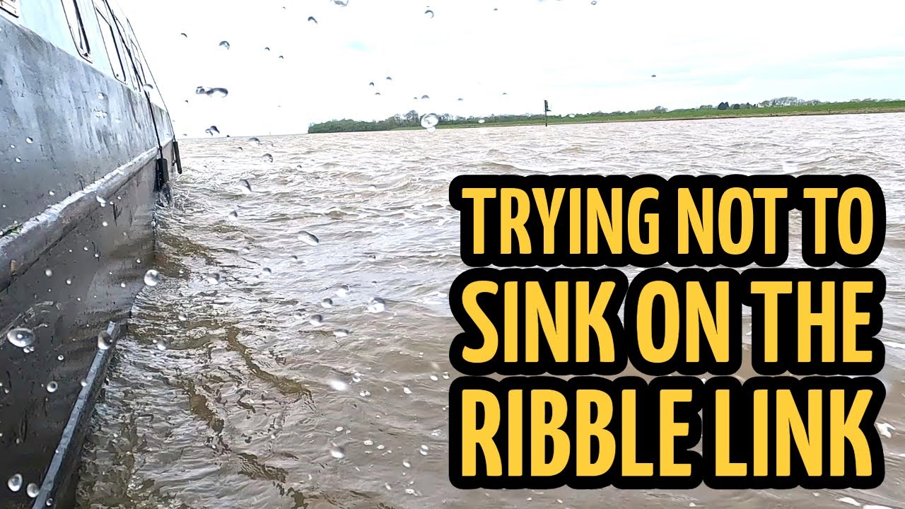 (163) Trying Not To Sink On The Ribble Link: Fantastic Narrowboat Experience !!