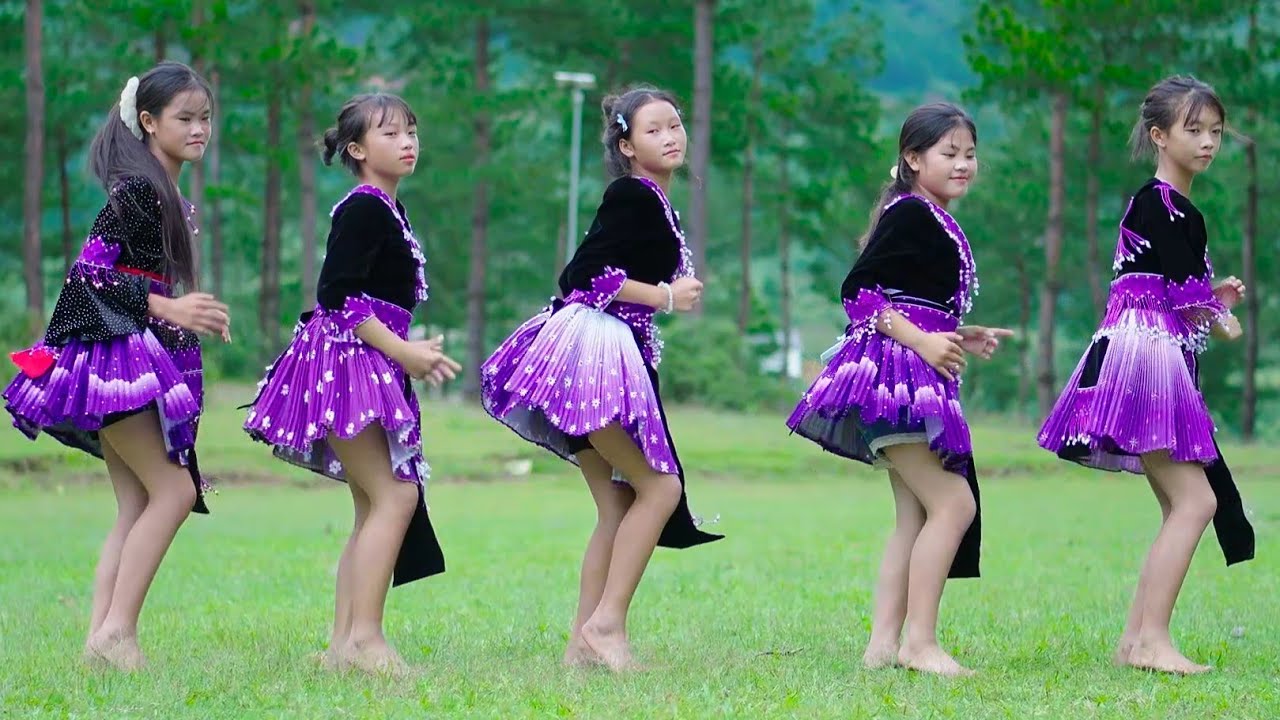 The best Hmong dance song Điệu Nhảy Tuyệt Đỉnh Của Các Bé Gái H'mông Xinh Cực Dẻo _Haib Tiag Tiag