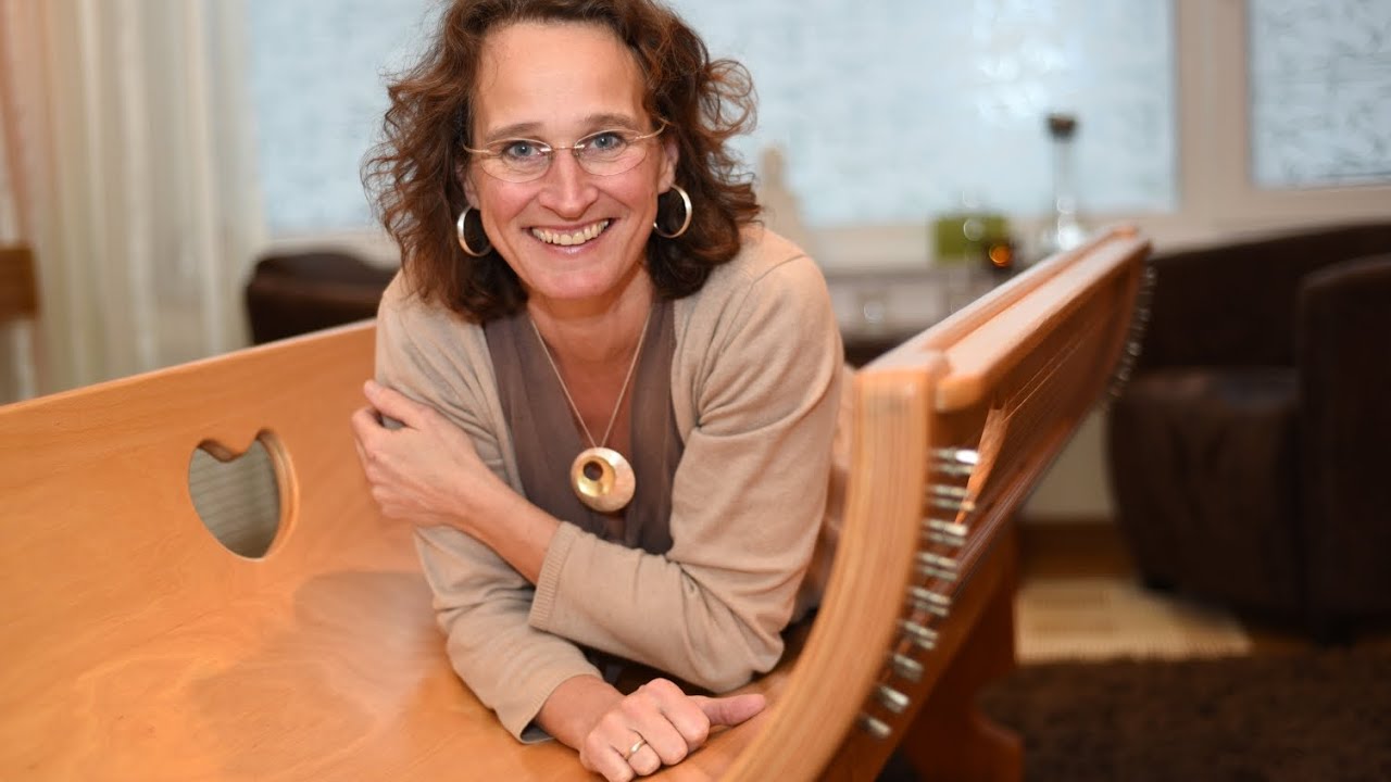 Trailer zum Online Kurs Klangwiege in Therapie und Coaching @ALLTONmusikresonanz