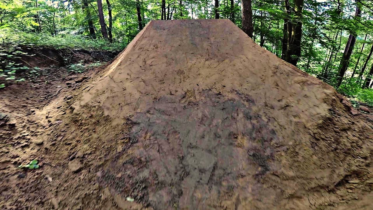 Trail building Timelapse 5 - Double reshape / storm damage