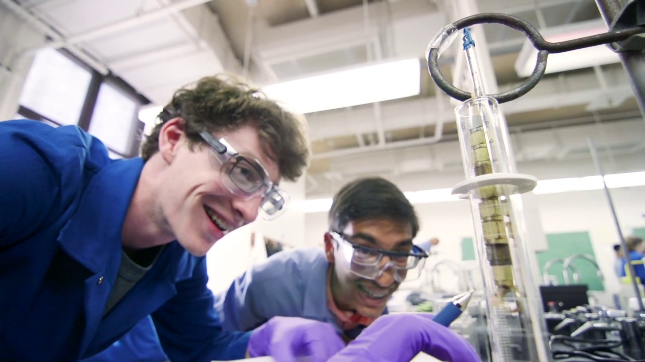 Summer Discovery - A Leading Pre-College Summer Program