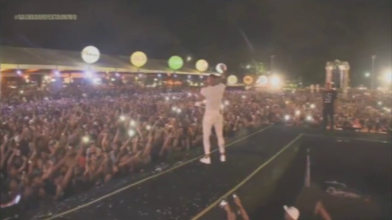 LÉO SANTANA  | MEDLEY GAIOLA + ME SOLTA + TRIBO DO GIGANTE + MANUEL | NO SALVADOR FEST 2018