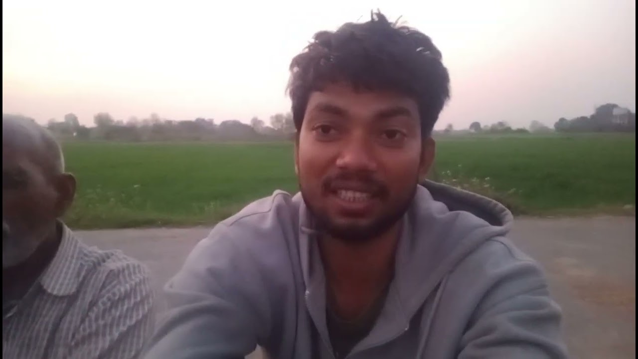 चाचा जी के खेत में आए थे खेती बहुत मेहनत से रखते हैं#trendingvideo #youtubevideo #viralvideo  #newvi