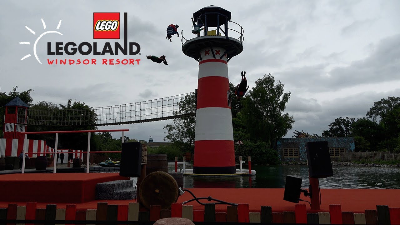 Final Ever Pirates of Skeleton Bay - Show Stop Dives at Legoland Windsor