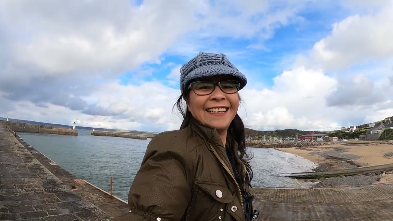 Explore Port Flamanville , Weather Cold Calme Non Touriste , Claudy Enjoy  Walk , Normandie France