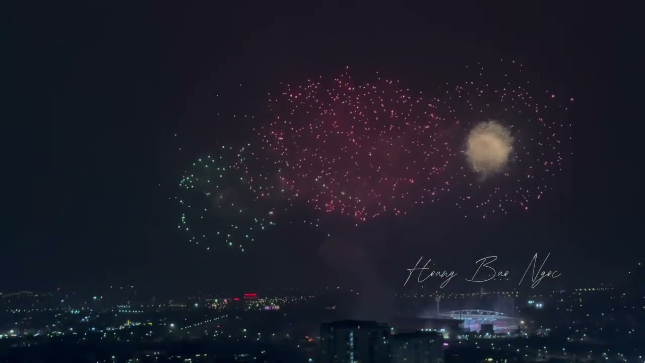 Pháo hoa cây tre 2026