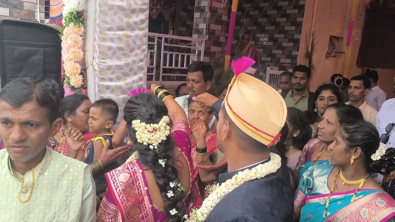 कोकणातील लग्नाची वरात #कोकणातीलपारंपरिकलग्न #कोकणसुख #लग्न #minivlog #trending #viralvideos #wedding